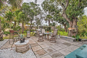 1 Mi to Beach Lake Worth Abode with Outdoor Oasis!